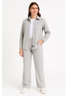 Kadife Oversize Takım – Gömlek Ve Pantolon İkili Set Füme Corduroy Şıklığı, Rahat Ve Zarif Duruş Yumuşak Dokulu Kadife Kumaş, Düğmeli Gömlek Üst Ve Lastikli Pantolon Alt Parça Ile Gün Boyu Konfor- Gri