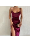Kadın Askılı Degaje Yakalı Yırtmaçlı Kadife Midi Elbise