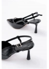 Kadın Açık Fiyonklu Arkası Rugan Topuklu Ayakkabı