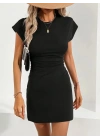 Kadın Kısa Kollu Bisiklet Yaka Yanlardan Büzgülü Kısa Janjan Krep Elbise