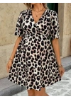 Kadın Kısa Kollu Kruvaze Yakalı Leopar Desenli Mini Süprem Elbise