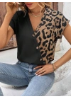 Kadın Kısa Kollu V Yakalı önden Düğmeli Leopar Desen Detaylı Viskon Bluz