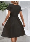 Kadın Kısa Kollu Yakası Açık Belden Lastikli Pileli Kısa Ithal Krep Elbise