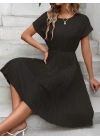 Kadın Kısa Kollu Yakası Açık Belden Lastikli Pileli Kısa Ithal Krep Elbise