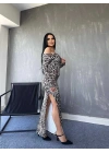 Kadın Madonna Yaka Dalgıç Kumaş Leopar Desen Maxi Boy Derin Yırtmaçlı Elbise