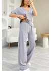 Kadın Modal Kumaş V Yaka Tişört Ve Bol Kesim Pantolon Ikili Takım