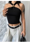Kadın Toka Detay Halter Yaka Sandy Bluz