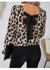 Kadın Uzun Kollu Arkadan Fiyonk Detaylı Leopar Desenli Süprem Bluz