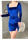 Kadın Uzun Kollu Kare Yaka Yırtmaç Detay Kadife Kumaş Mini Elbise
