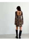 Kadın Uzun Kollu Sırtı Açık Bağlamalı Leopar Desenli Kısa Dalgıç Elbise
