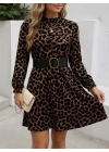 Kadın Uzun Kollu Yarı Balıkçı Yaka Leopar Desenli Kadife Elbise