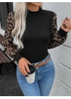 Kadın Uzun Kollu Yarı Balıkçı Yaka Leopar Detaylı Kaşkorse Bluz