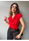 Kadın V Yaka Vatka Detay Kolsuz Dökümlü Bluz
