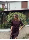 Kısa Kollu Uzun Yandan Yırtmaçlı Elbise - Kahverengi