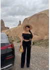 Madonna yaka bol paça pantolonlu takım