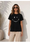 Minimal Gülümseyen Yüz Baskılı Tişört Kısa Kol Yazlık T-Shirt - Siyah
