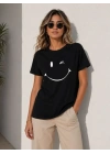Minimal Gülümseyen Yüz Baskılı Tişört Kısa Kol Yazlık T-Shirt - Siyah