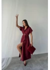 ÖNDEN DÜĞMELİ CRUSHLI MODAL ELBİSE - Bordo