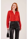 Saten Crop Model Kırmızı Gömlek