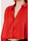 Saten Crop Model Kırmızı Gömlek