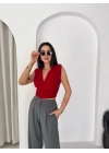 Vatkalı Kolsuz V Yaka Drapeli Crop Bluz Likralı Fit - Kırmızı