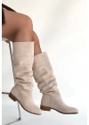 Winda Bej Süet Körüklü Topuklu Çizme