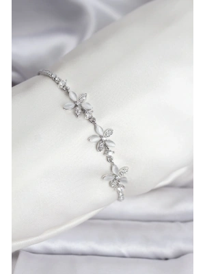 Çiçek Model Zirkon Taşlı Gümüş Renk Pirinç Su Yolu Kadın Bileklik