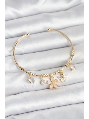 Çiçek ve Kelebek Charmlı Gold Renk Pirinç Kadın Bileklik