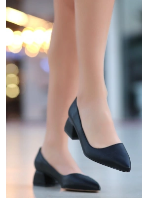 Desniy Siyah Cilt Topuklu Ayakkabı