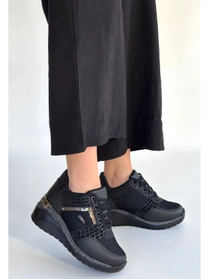 Geja Siyah Cilt Bağcıklı Spor Ayakkabı