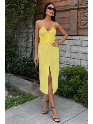 Göğsü Aksesuarlı Önü Yırtmaçlı Elbise 2899