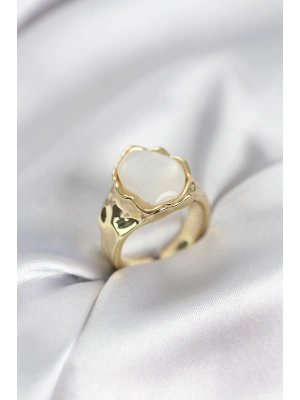 Gold Renk Beyaz Taşlı Vintage Kadın Yüzük