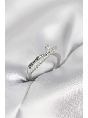 Gümüş Renk Kuyruklu Kelebek Model İncili Kadın Yüzük