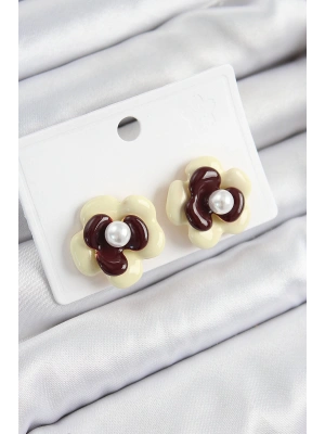 İnci Detaylı Krem Kahverengi Renk Papatya Model Kadın Küpe