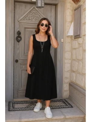 Kadın Askılı Geometrik Yakalı Geniş Kesim Detaylı Ithal Krep Elbise