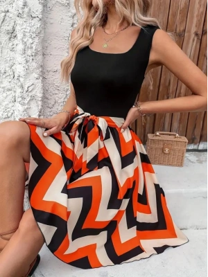 Kadın Askılı Yuvarlak Yakalı Belden Kuşaklı Zikzak Desenli Süprem Elbise