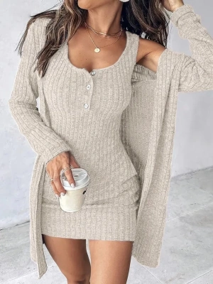 Kadın Askılı Yuvarlak Yakalı önü Düğmeli şardonlu Kaşkorse Mini Elbise Ve Kısa Ceket