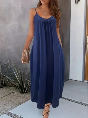 Kadın Ip Askılı Geniş V Yakalı Viskon Elbise