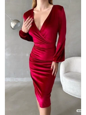 Kadın Kadife Kumaş Kruvaze Yaka Balon Kol Ve Yırtmaç Detaylı Midi Boy Elbise