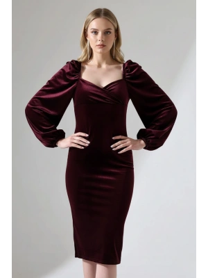 Kadın Kalp Yaka Balon Kol Kadife Midi Elbise