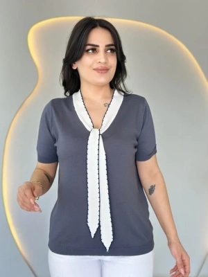 Kadın Kısa Kollu V Yaka Fular Detay Merserize Triko Bbluz