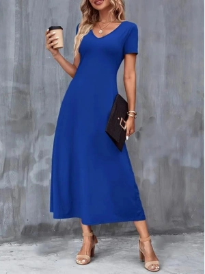 Kadın Kısa Kollu V Yakalı Cepli Viskon Elbise