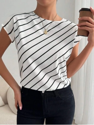 Kadın Kısa Yarasa Kollu Bisiklet Yaka çizgi Desenli Atlas Bluz