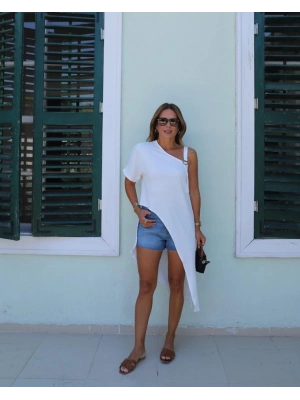 Kadın Tek Omuzu Açık Askılı Asimetrik Kesim Detaylı Bluz