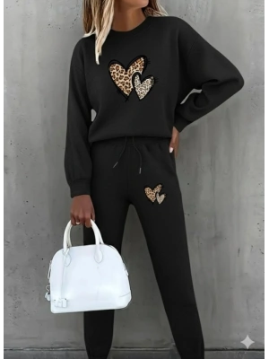 Kadın Uzun Kollu Bisiklet Yaka Kalp Desenli şardonlu üç Iplik Bluz Ve Pantolon Ikili Takım