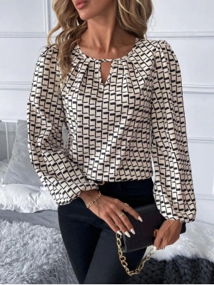 Kadın Uzun Kollu Damla Detaylı Yaka Desenli Süprem Bluz
