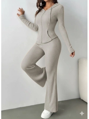 Kadın Uzun Kollu Kapşonlu önden Fermuarlı Kaşkorse Bluz Ve Pantolon Ikili Takım