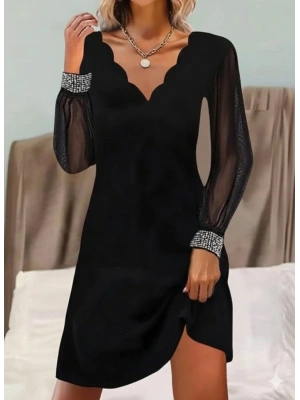 Kadın Uzun Kollu V Yaka Lazer Kesimli Tül Detaylı Mini Ithal Krep Elbise