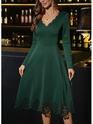 Kadın Uzun Kollu V Yakalı Lazer Kesim Detaylı Midi Ithal Krep Elbise