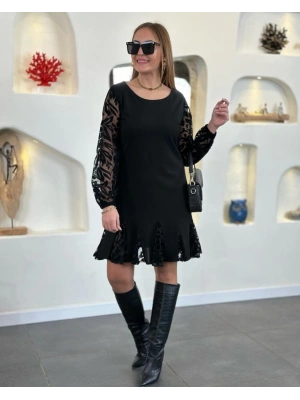 Kadın Uzun Kollu Yuvarlak Yaka Kol Ve Etek Ucu Dantelli Kısa Ithal Krep Elbise